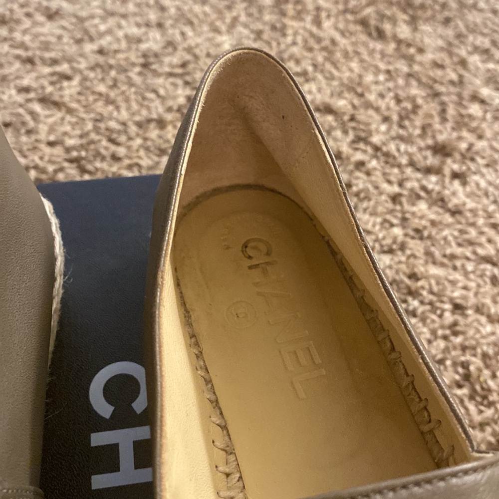 CHANEL Lambskin CC Espadrilles - Picture 11 of 13